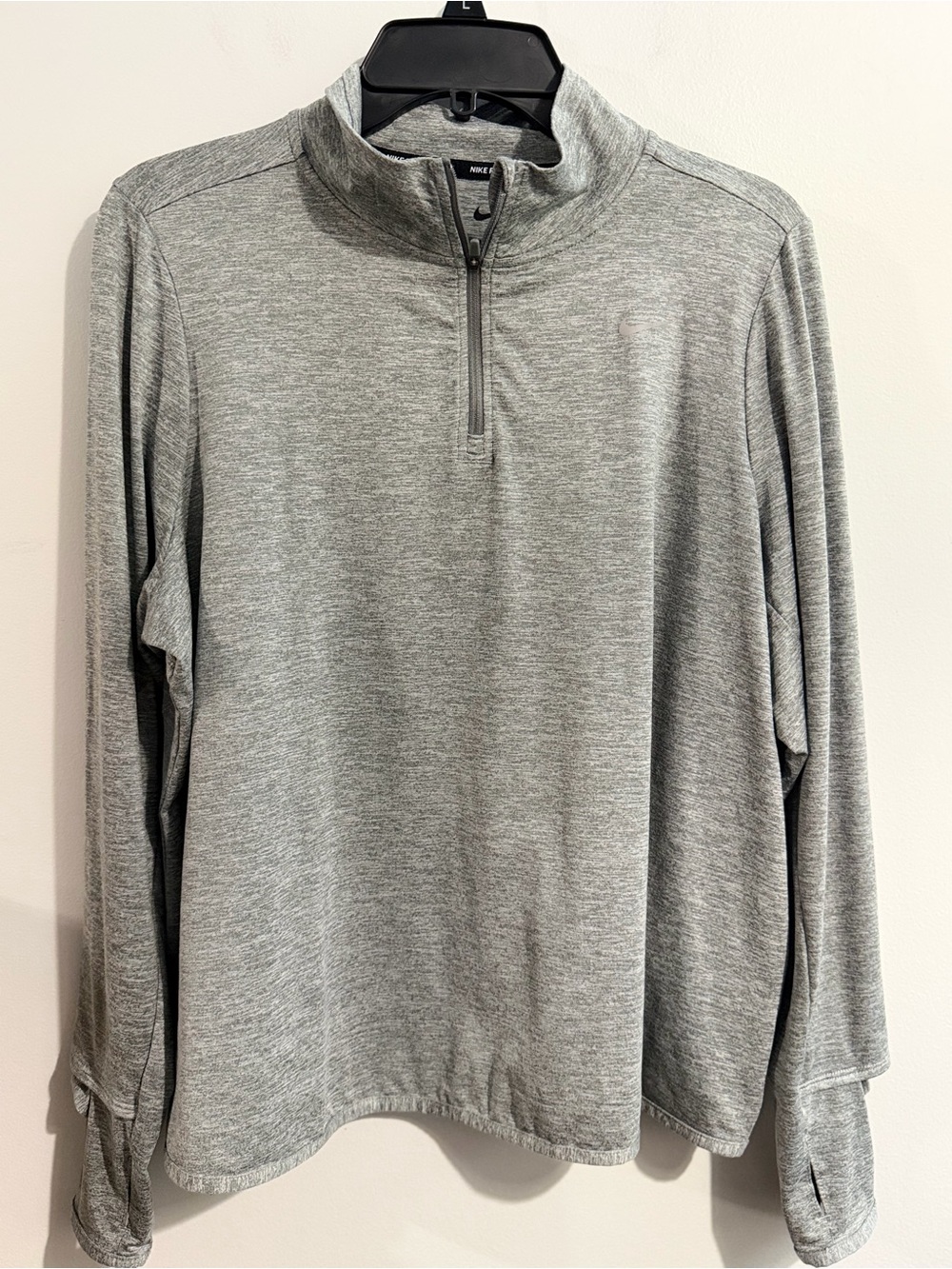 Nike Swift Element Women's UV Protection 1/4 Zip
Running Top Gray Size 1X - Picture 2 of 4